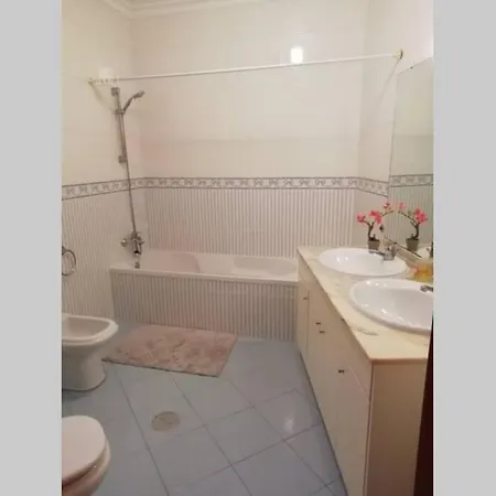 Landlady Summer * فيلا دو كوندي
